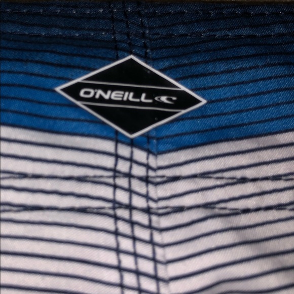 O’Neill board shorts - Picture 5 of 5